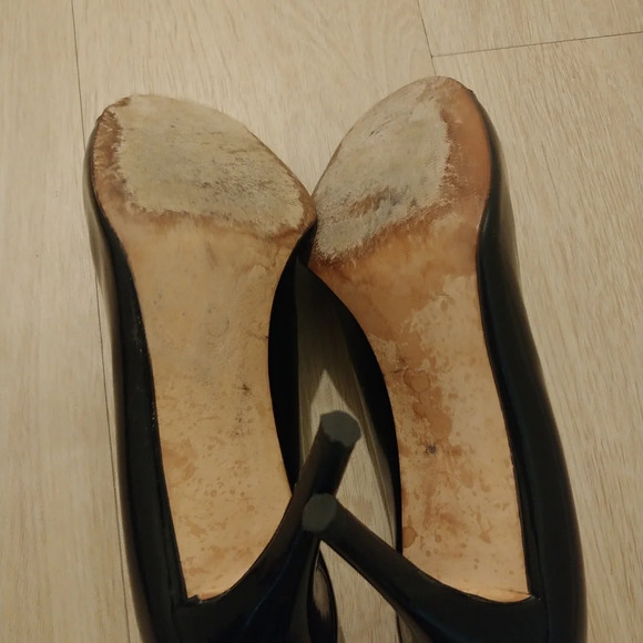 STUART WEITZMAN Black Solid Patent Leather Pumps - Picture 7 of 8